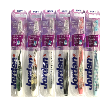 Jordan Individual Reach Small Head Toothbrush Soft 