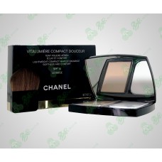 Chanel Vitalumiere Compact Powder